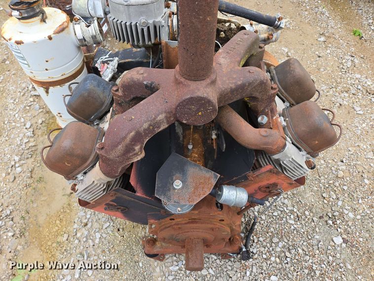 image for item EN3689 (2) pumps