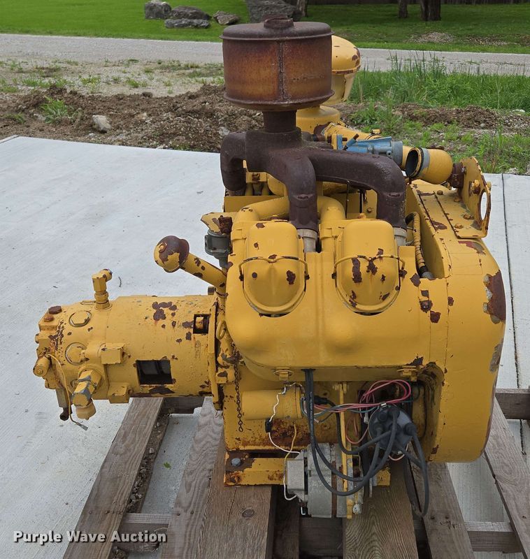 image for item EN3689 (2) pumps