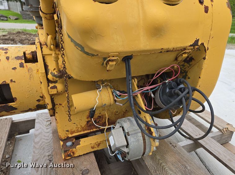 image for item EN3689 (2) pumps