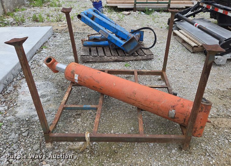 image for item EN3691 Tools