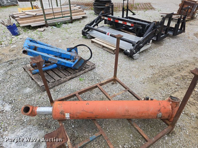 image for item EN3691 Tools