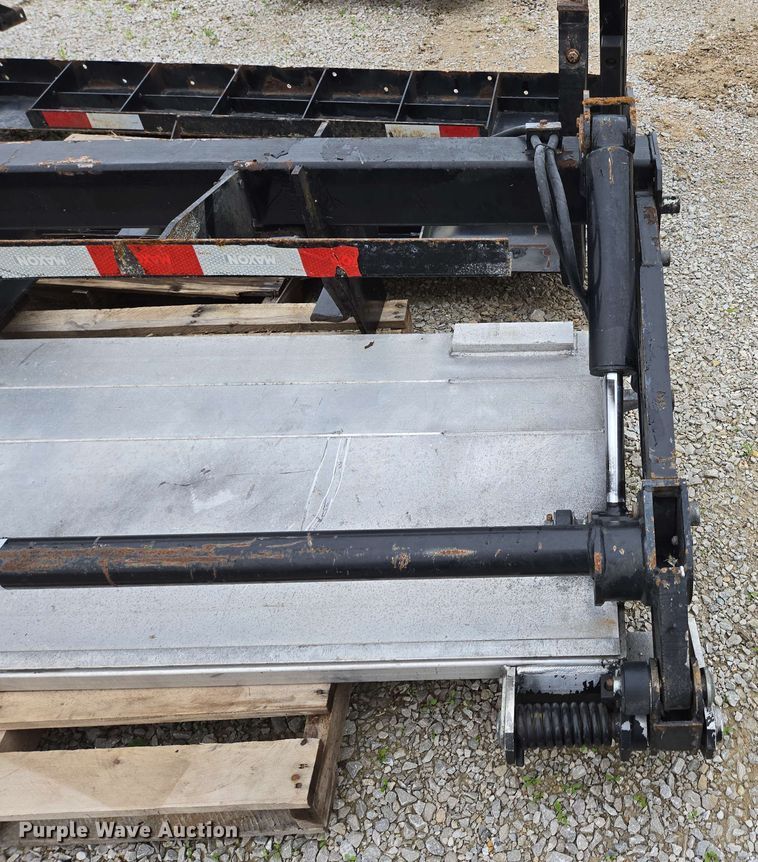 image for item EN3692 Maxon GPT end gate lift