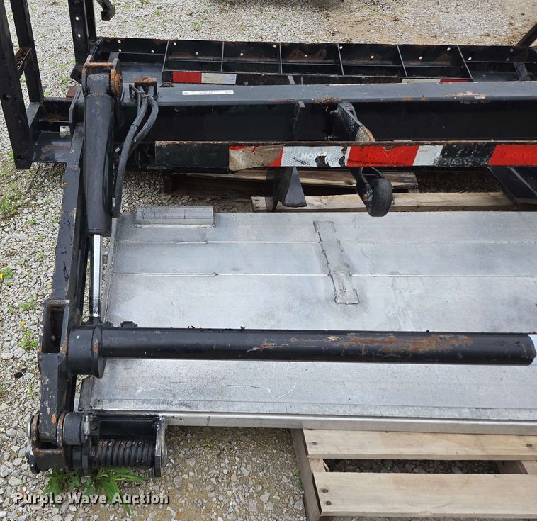 image for item EN3692 Maxon GPT end gate lift