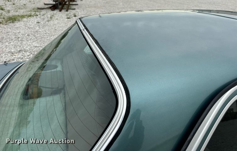 image for item EN4530 1982 Mercedes-Benz 300 