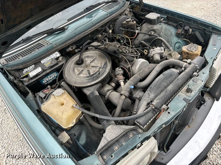 image for item EN4530 1982 Mercedes-Benz 300 