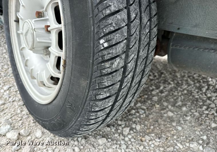 image for item EN4530 1982 Mercedes-Benz 300 