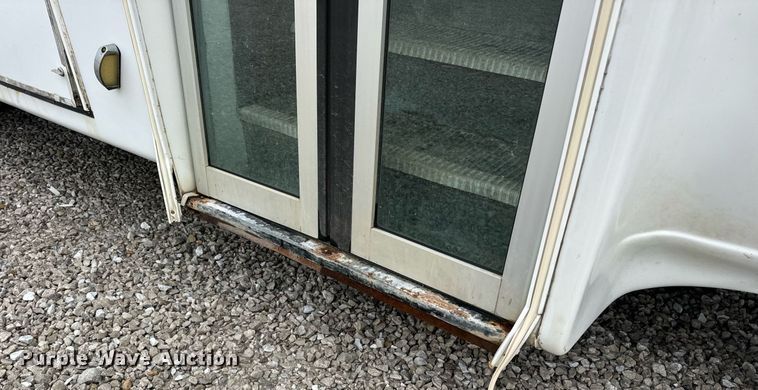 image for item EN4532 2011 Ford E450 Super Duty shuttle bus