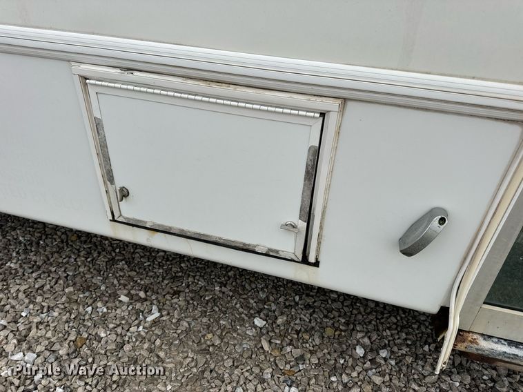 image for item EN4532 2011 Ford E450 Super Duty shuttle bus