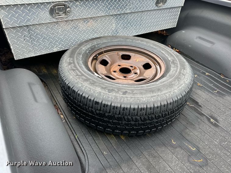 image for item EN4535 2017 Dodge Ram 1500 Quad Cab pickup truck