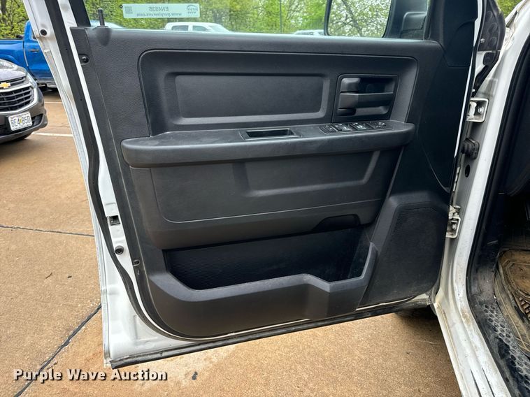 image for item EN4535 2017 Dodge Ram 1500 Quad Cab pickup truck