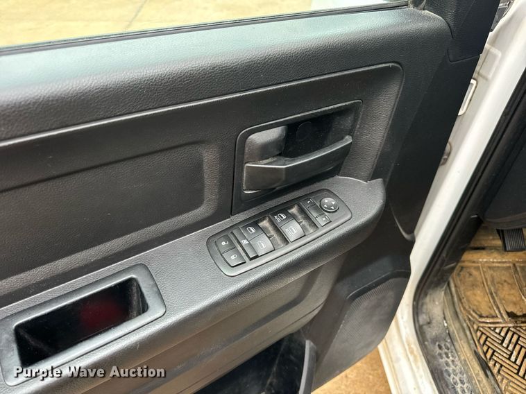 image for item EN4535 2017 Dodge Ram 1500 Quad Cab pickup truck