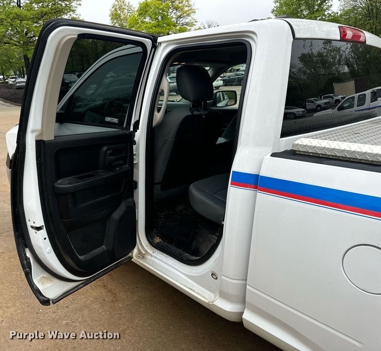 image for item EN4535 2017 Dodge Ram 1500 Quad Cab pickup truck