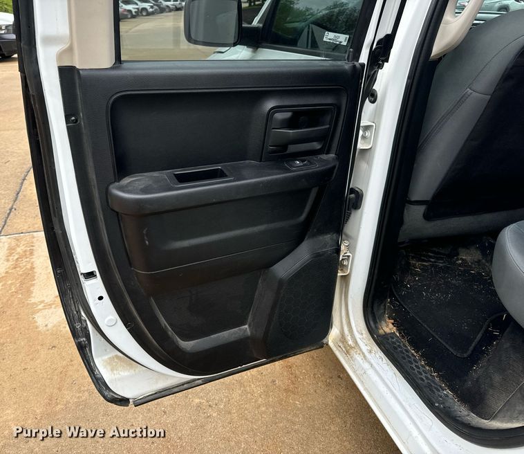 image for item EN4535 2017 Dodge Ram 1500 Quad Cab pickup truck