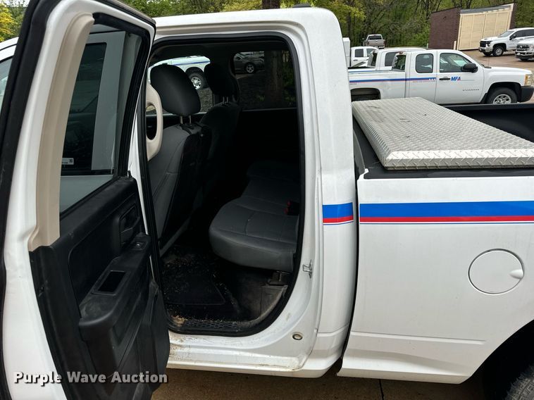 image for item EN4535 2017 Dodge Ram 1500 Quad Cab pickup truck