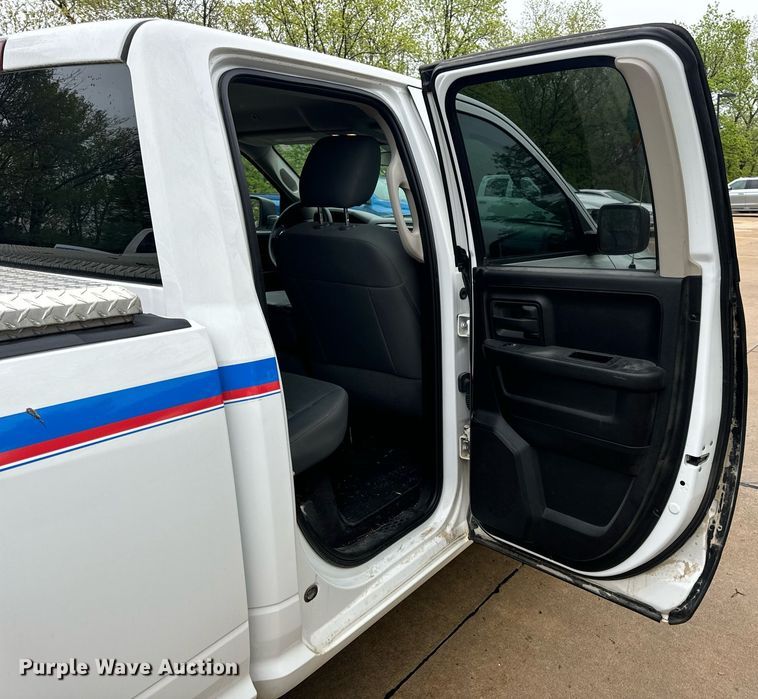 image for item EN4535 2017 Dodge Ram 1500 Quad Cab pickup truck