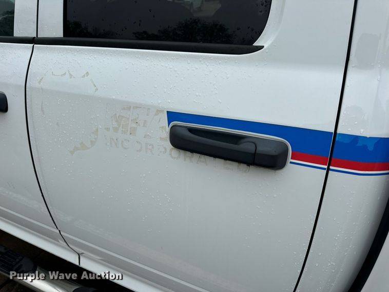 image for item EN4536 2017 Dodge Ram 1500 Quad Cab pickup truck