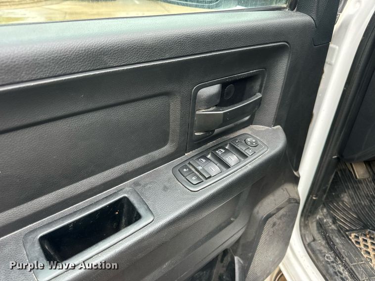 image for item EN4536 2017 Dodge Ram 1500 Quad Cab pickup truck