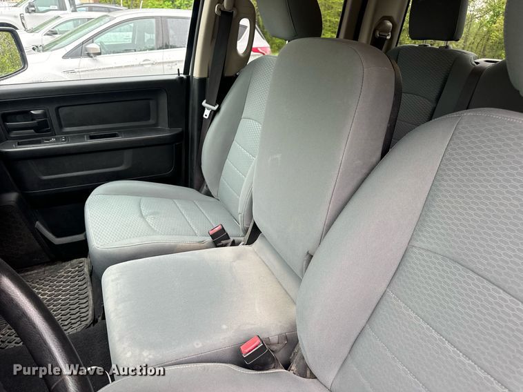 image for item EN4536 2017 Dodge Ram 1500 Quad Cab pickup truck