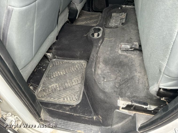 image for item EN4536 2017 Dodge Ram 1500 Quad Cab pickup truck