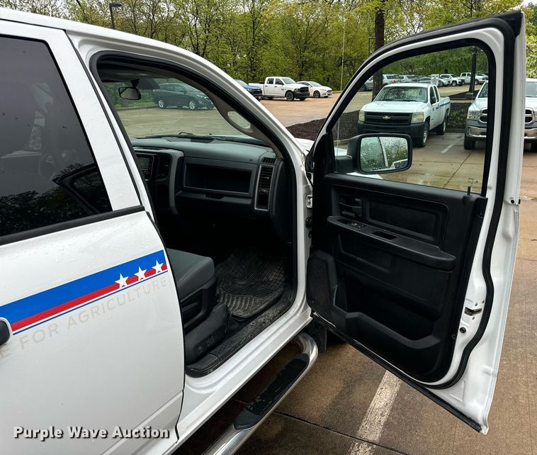 image for item EN4536 2017 Dodge Ram 1500 Quad Cab pickup truck