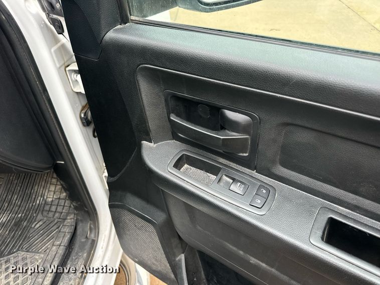 image for item EN4536 2017 Dodge Ram 1500 Quad Cab pickup truck