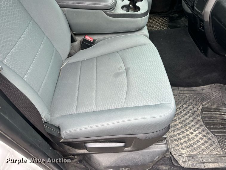 image for item EN4536 2017 Dodge Ram 1500 Quad Cab pickup truck