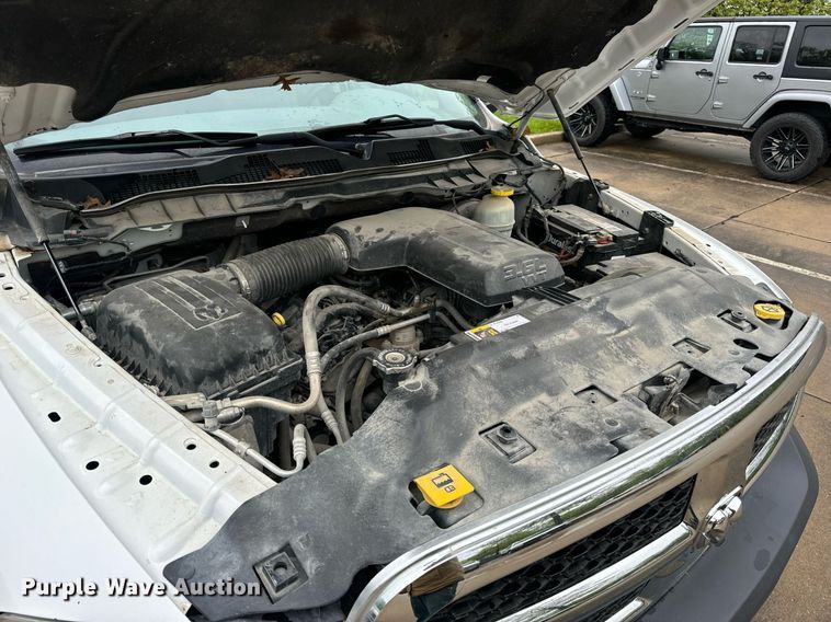 image for item EN4536 2017 Dodge Ram 1500 Quad Cab pickup truck