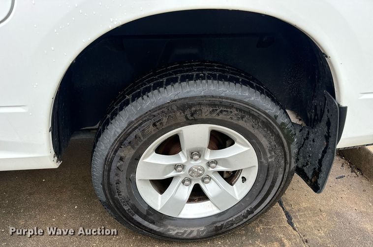 image for item EN4536 2017 Dodge Ram 1500 Quad Cab pickup truck