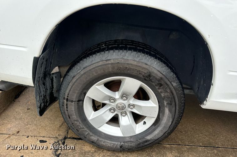 image for item EN4536 2017 Dodge Ram 1500 Quad Cab pickup truck