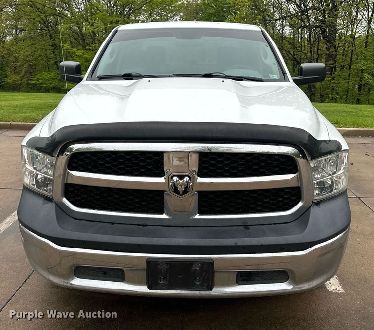image for item EN4537 2015 Dodge Ram 1500 Crew Cab pickup truck