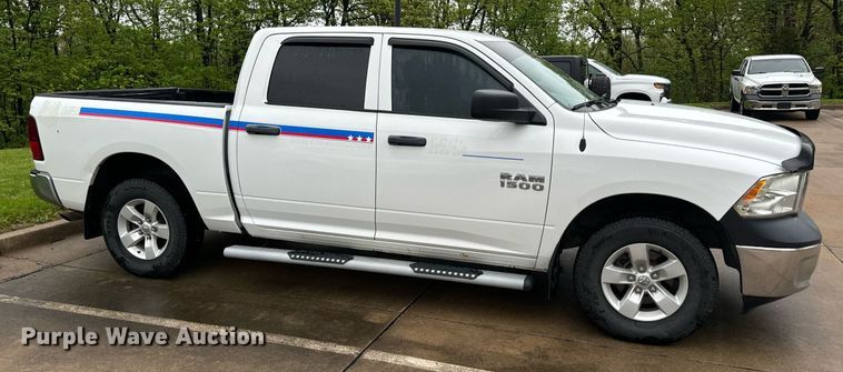 image for item EN4537 2015 Dodge Ram 1500 Crew Cab pickup truck