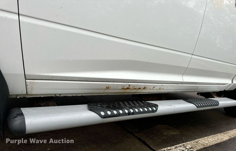 image for item EN4537 2015 Dodge Ram 1500 Crew Cab pickup truck