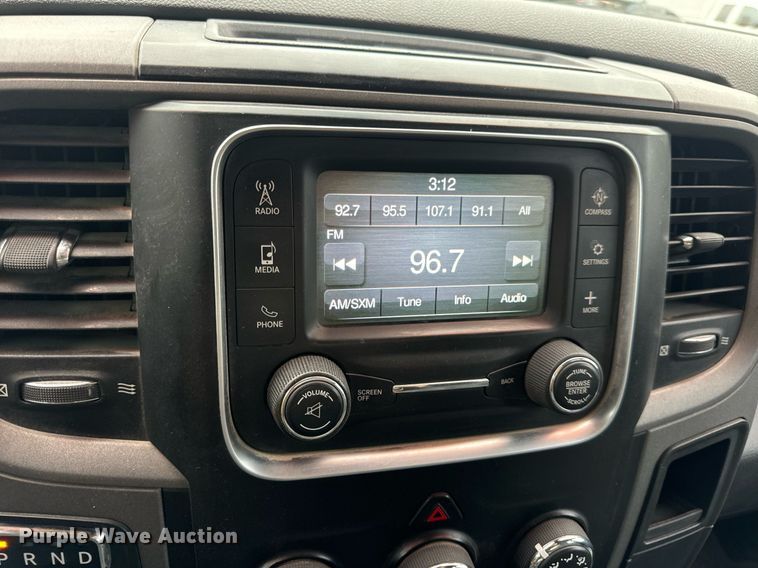 image for item EN4537 2015 Dodge Ram 1500 Crew Cab pickup truck