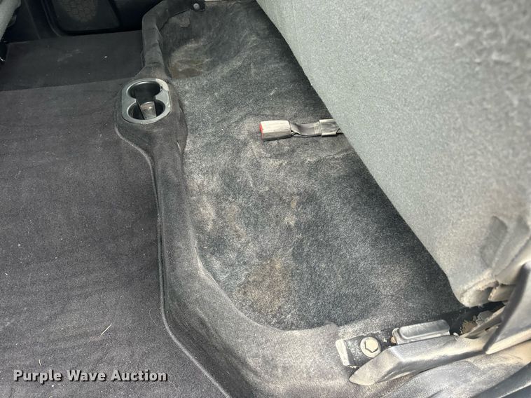 image for item EN4537 2015 Dodge Ram 1500 Crew Cab pickup truck