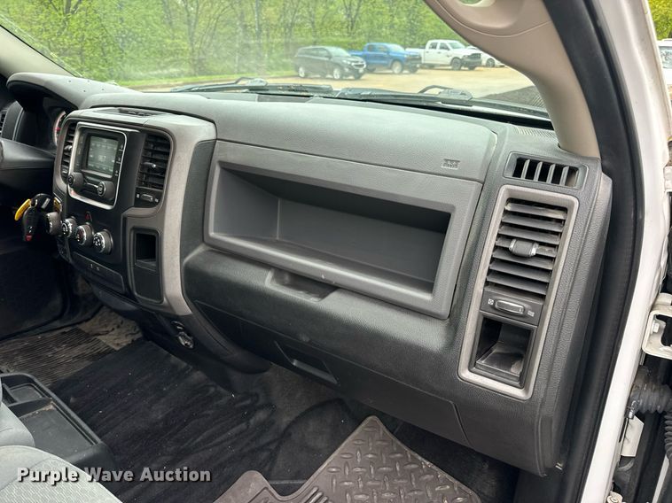 image for item EN4537 2015 Dodge Ram 1500 Crew Cab pickup truck