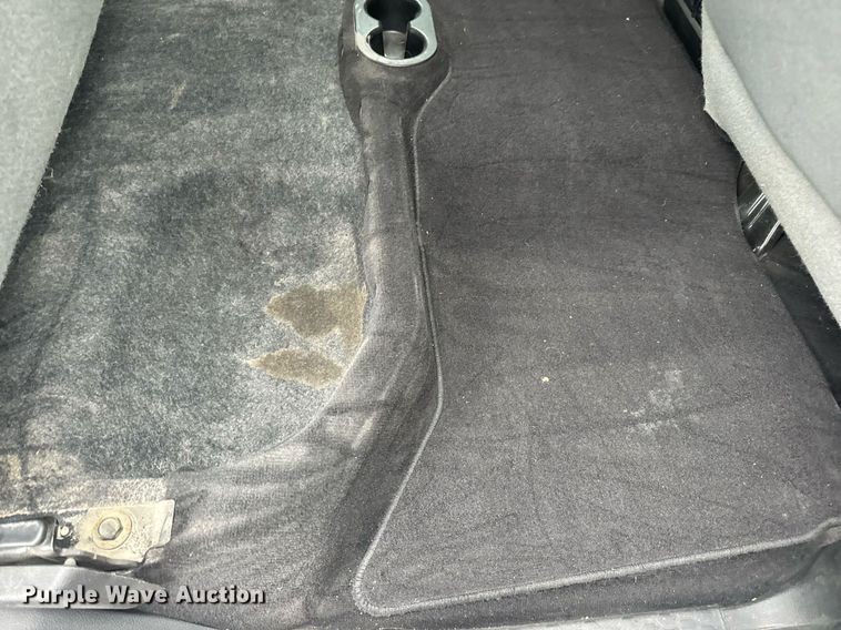 image for item EN4537 2015 Dodge Ram 1500 Crew Cab pickup truck