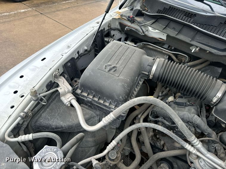 image for item EN4537 2015 Dodge Ram 1500 Crew Cab pickup truck