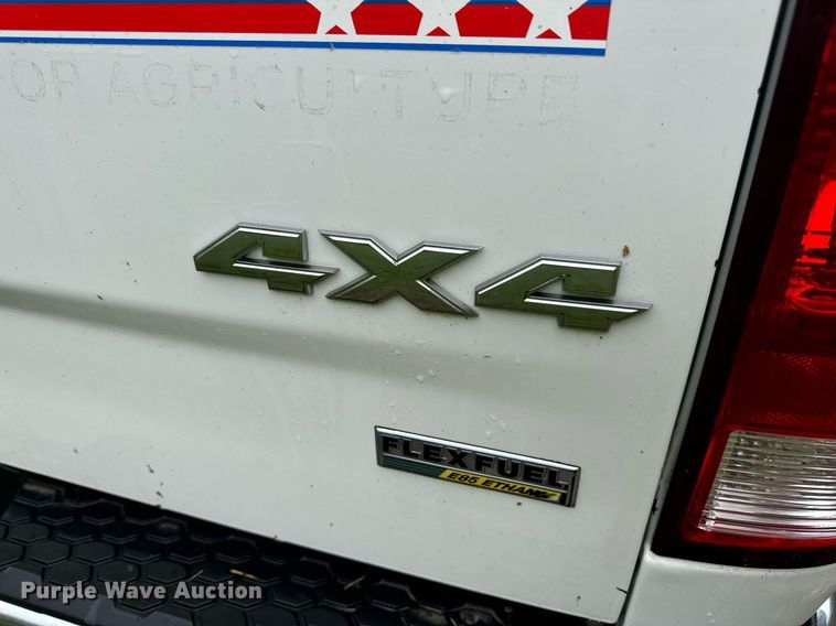 image for item EN4537 2015 Dodge Ram 1500 Crew Cab pickup truck