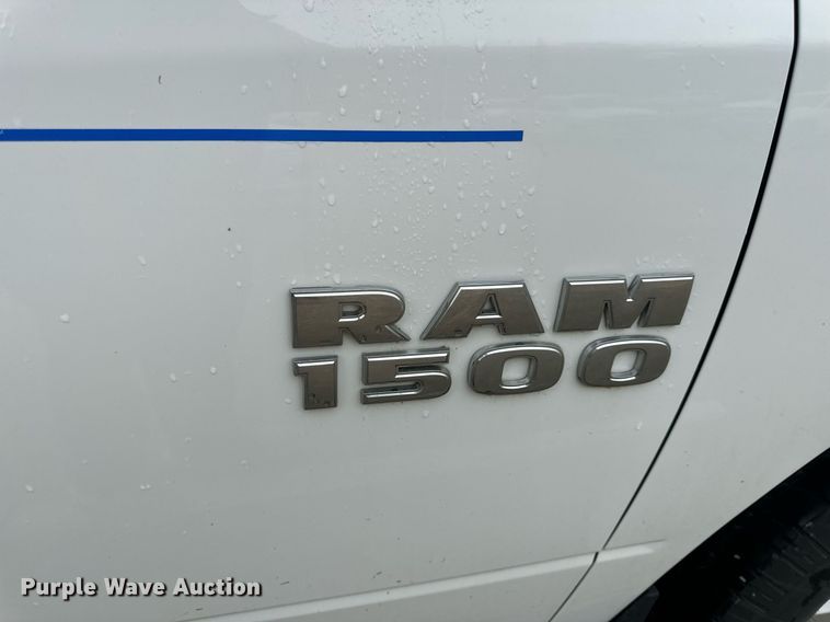 image for item EN4537 2015 Dodge Ram 1500 Crew Cab pickup truck