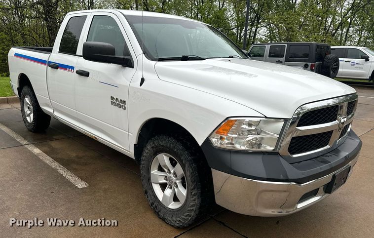 image for item EN4538 2017 Dodge Ram 1500 Quad Cab pickup truck