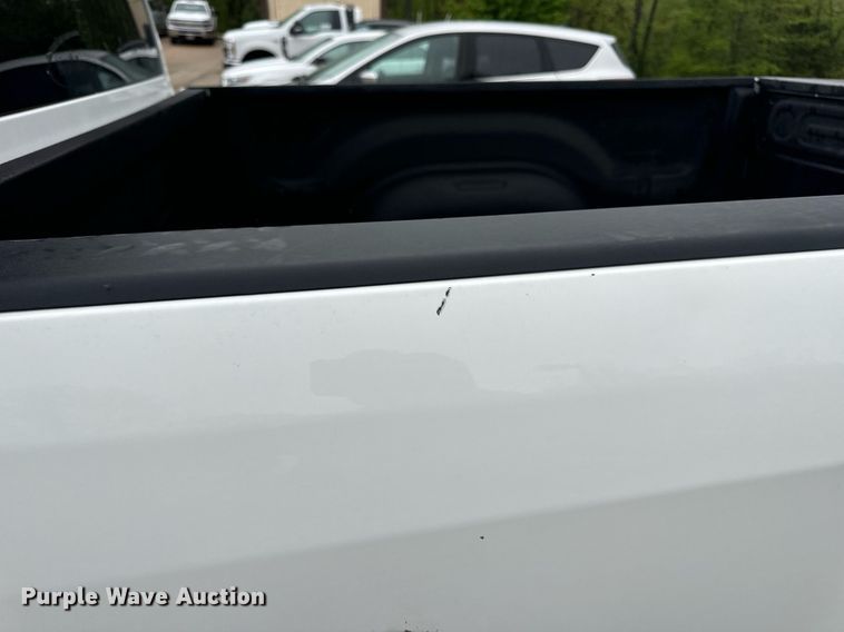 image for item EN4538 2017 Dodge Ram 1500 Quad Cab pickup truck