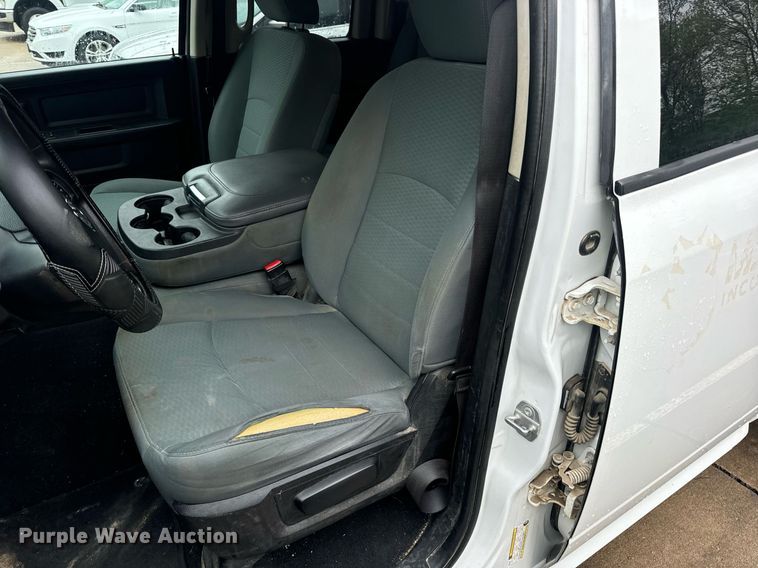 image for item EN4538 2017 Dodge Ram 1500 Quad Cab pickup truck