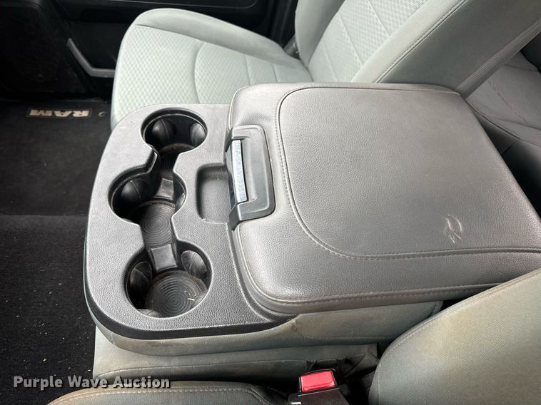 image for item EN4538 2017 Dodge Ram 1500 Quad Cab pickup truck