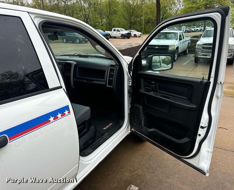 image for item EN4538 2017 Dodge Ram 1500 Quad Cab pickup truck