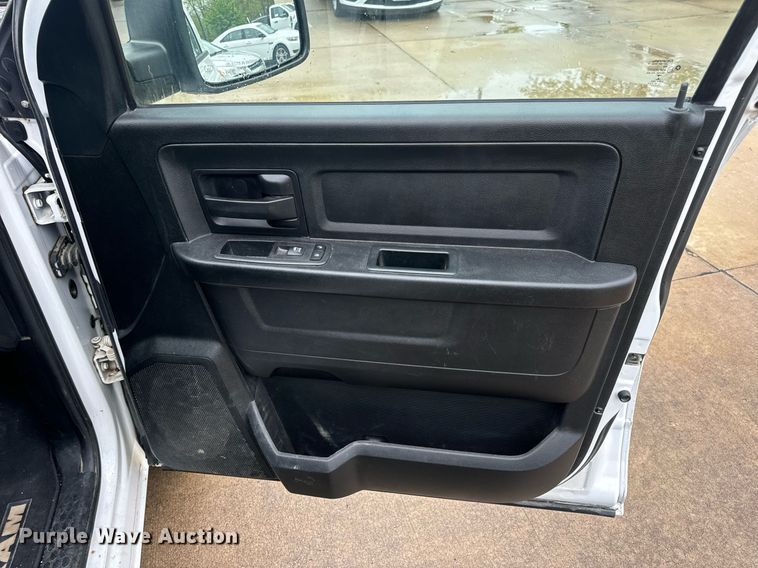 image for item EN4538 2017 Dodge Ram 1500 Quad Cab pickup truck