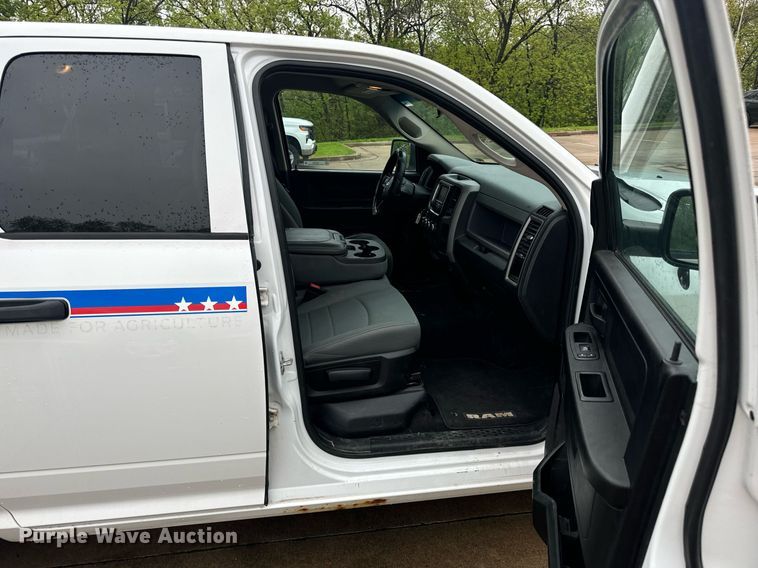 image for item EN4538 2017 Dodge Ram 1500 Quad Cab pickup truck