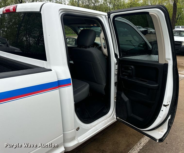 image for item EN4538 2017 Dodge Ram 1500 Quad Cab pickup truck