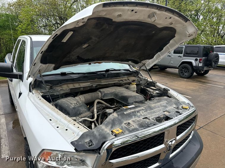 image for item EN4538 2017 Dodge Ram 1500 Quad Cab pickup truck