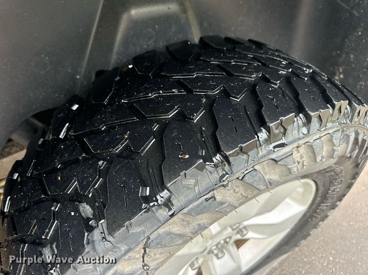 image for item EN4538 2017 Dodge Ram 1500 Quad Cab pickup truck