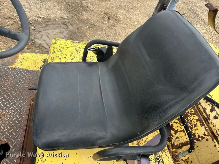 image for item EN5094 1996 Hyster H80XL forklift